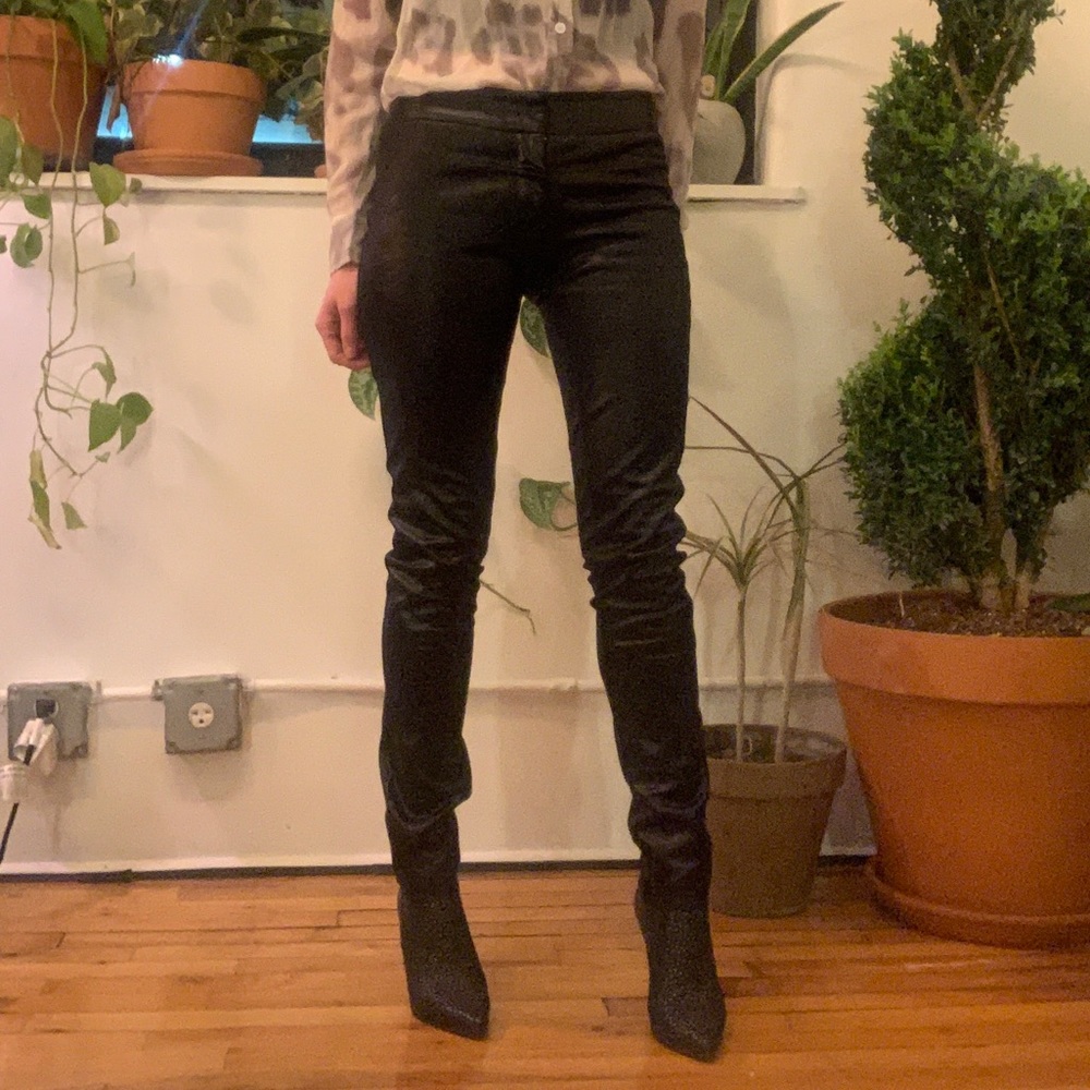 Black shiny DvF pant